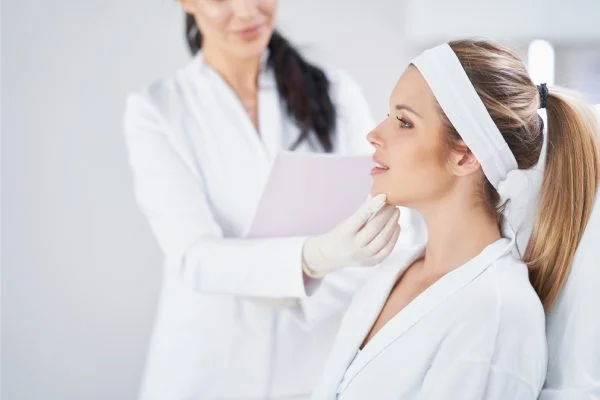 How to Choose the Right Dermatologist - A Step-by-Step Guide